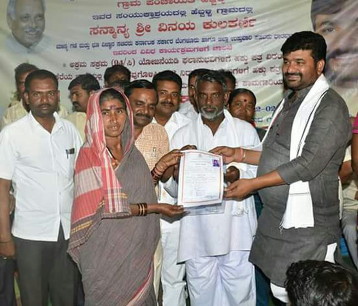 ಅಕ್ರಮ ಸಕ್ರಮ ಯೋಜನೆಯಿಂದ ಬಡವರಿಗೆ ಅನುಕೂಲ: ವಿನಯ್ ಕುಲಕರ್ಣಿ